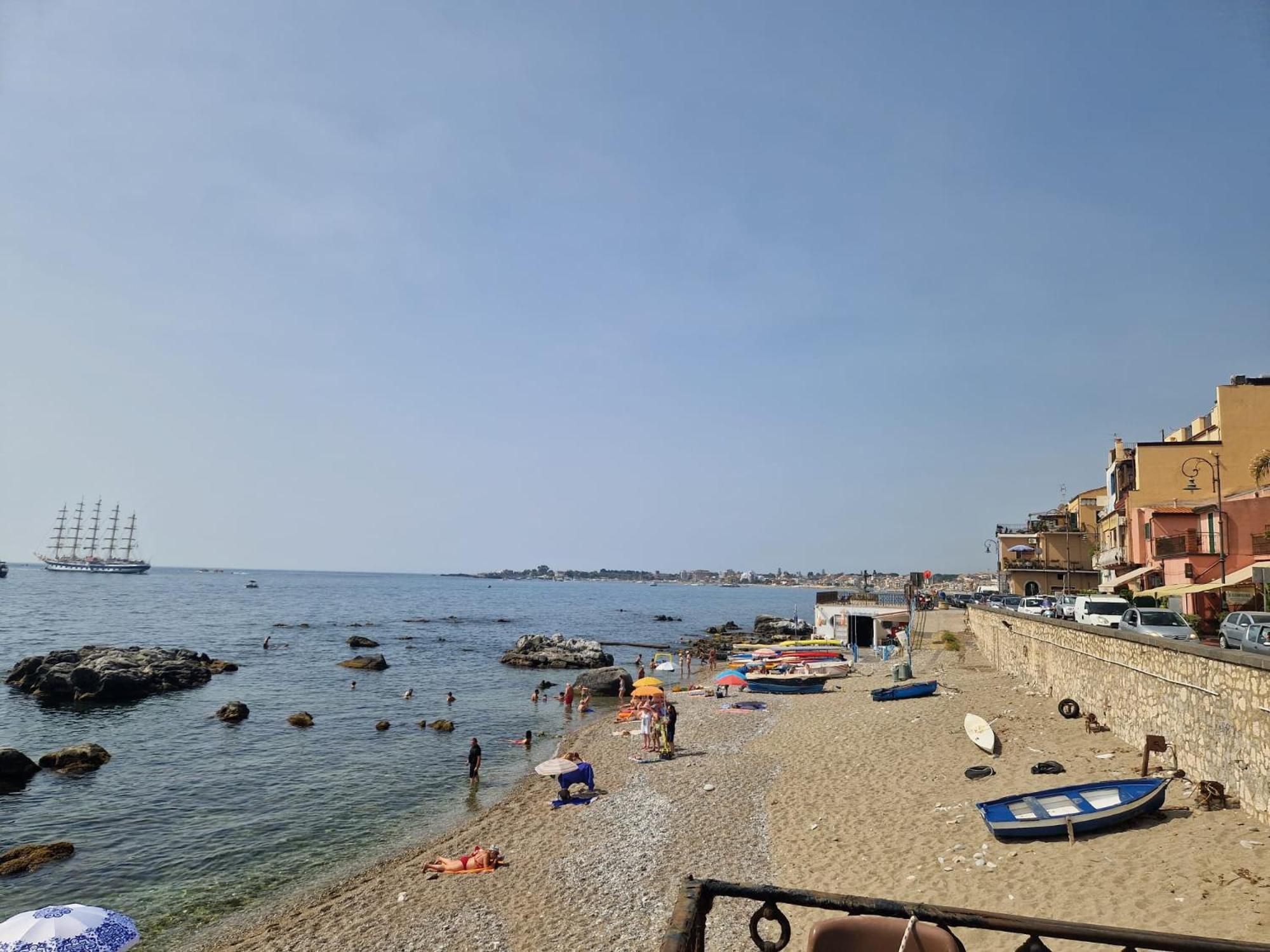 Ondina House Villa Giardini Naxos Exterior photo